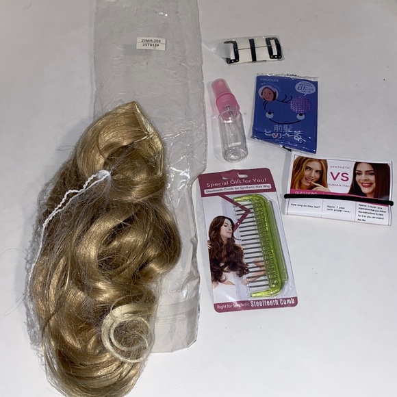 COPY - New 20” clip in extensions from Amazon - Picture 1 of 7